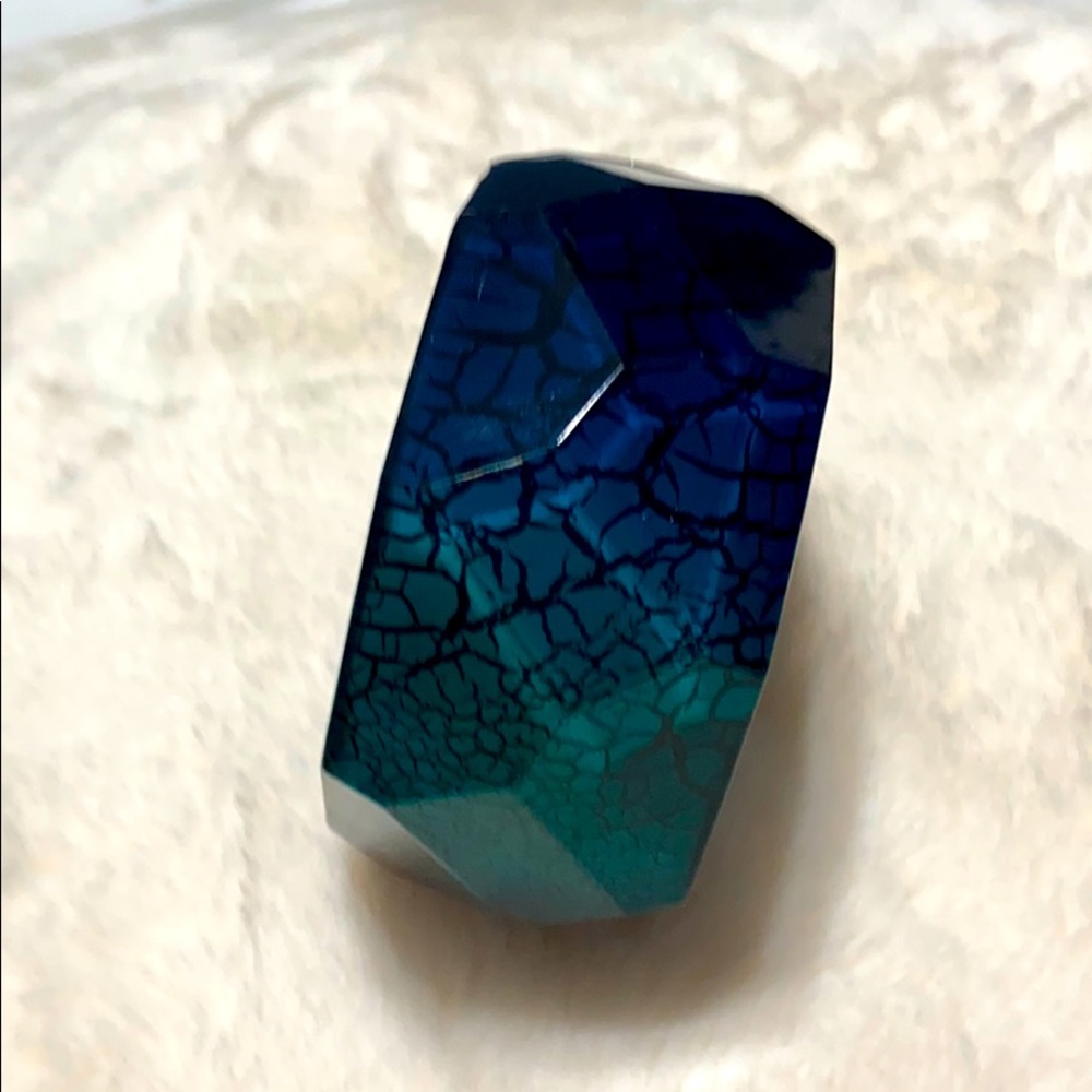 Resin bracelet with cool ombre inside